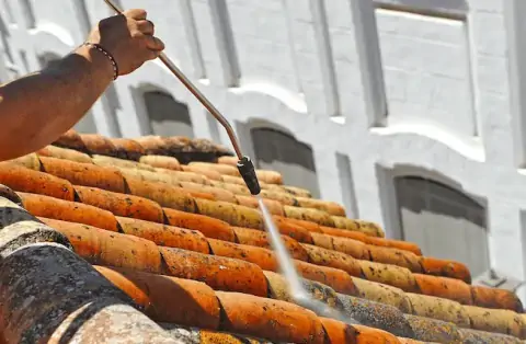 Nettoyage de toitures - Montagrier